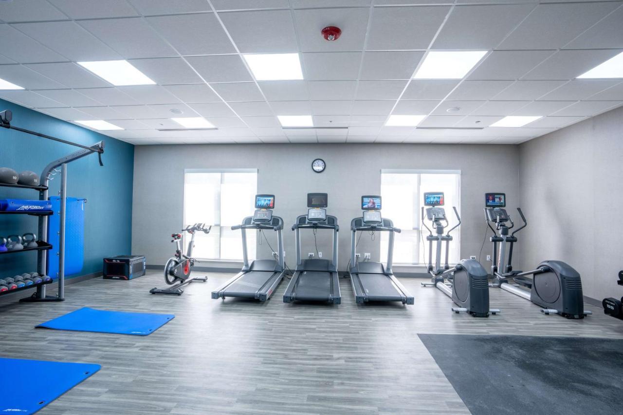 Hampton Inn By Hilton Huntley Chicago ภายนอก รูปภาพ