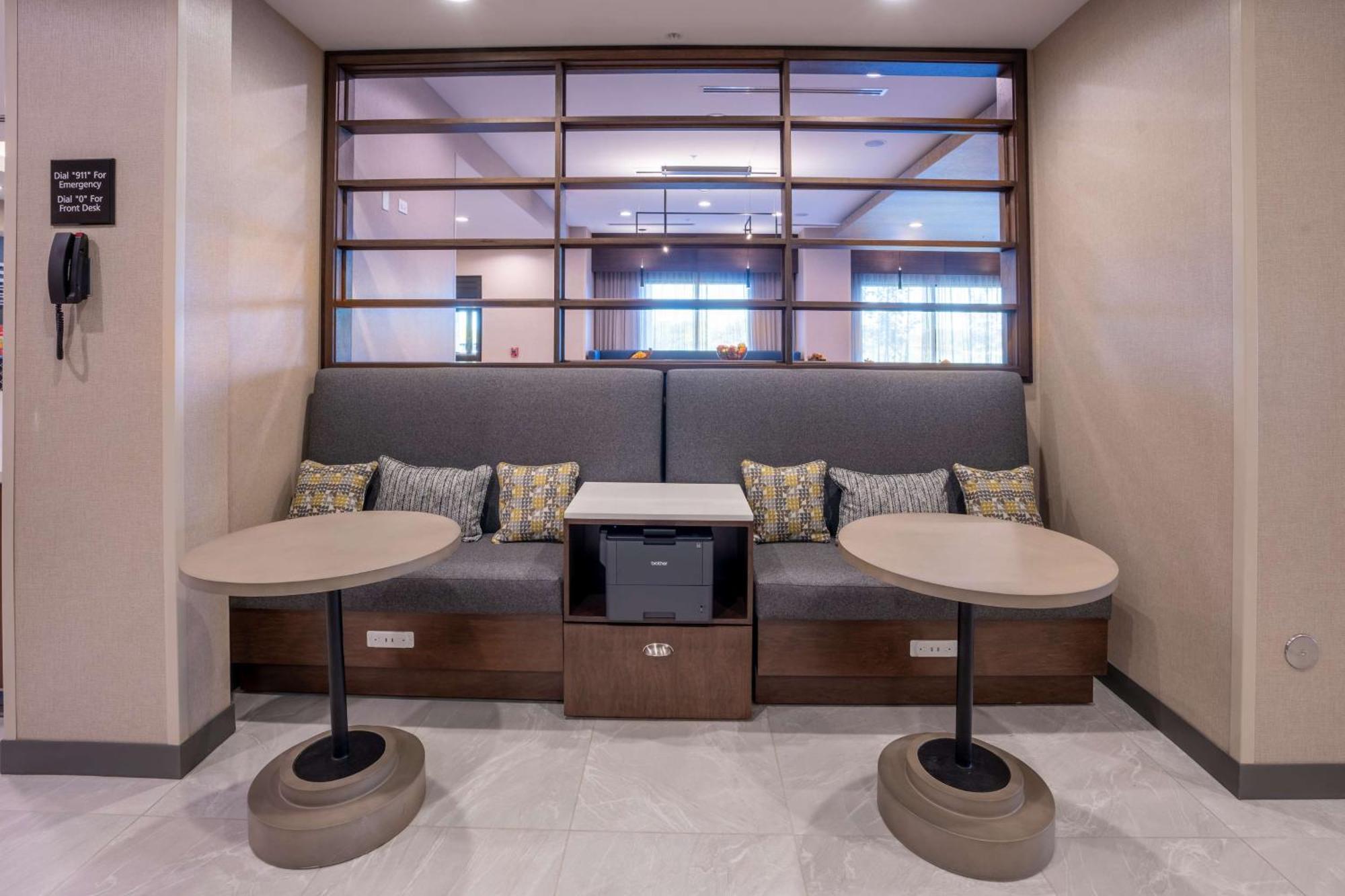 Hampton Inn By Hilton Huntley Chicago ภายนอก รูปภาพ